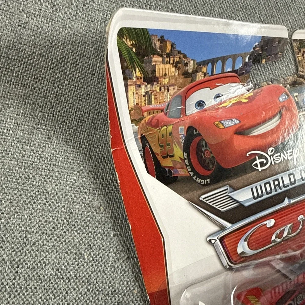 Disney World of Cars World Grand Prix WGP Lightning McQueen